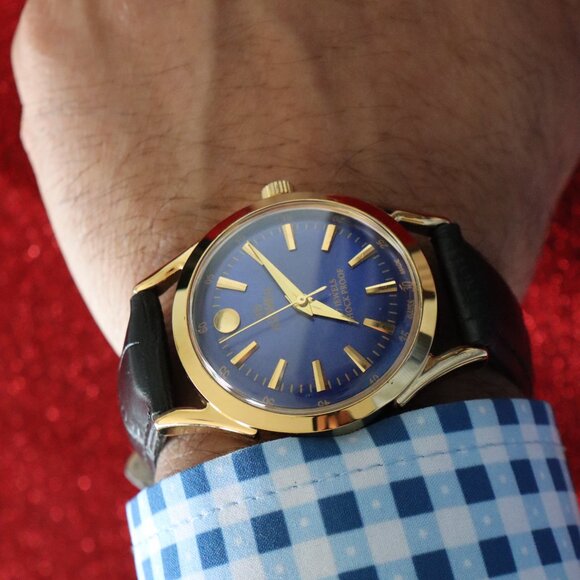 Vintage Roamer Swiss-made, professionally refurbished: 17‑Jewel Manual Wind - Picture 5 of 8